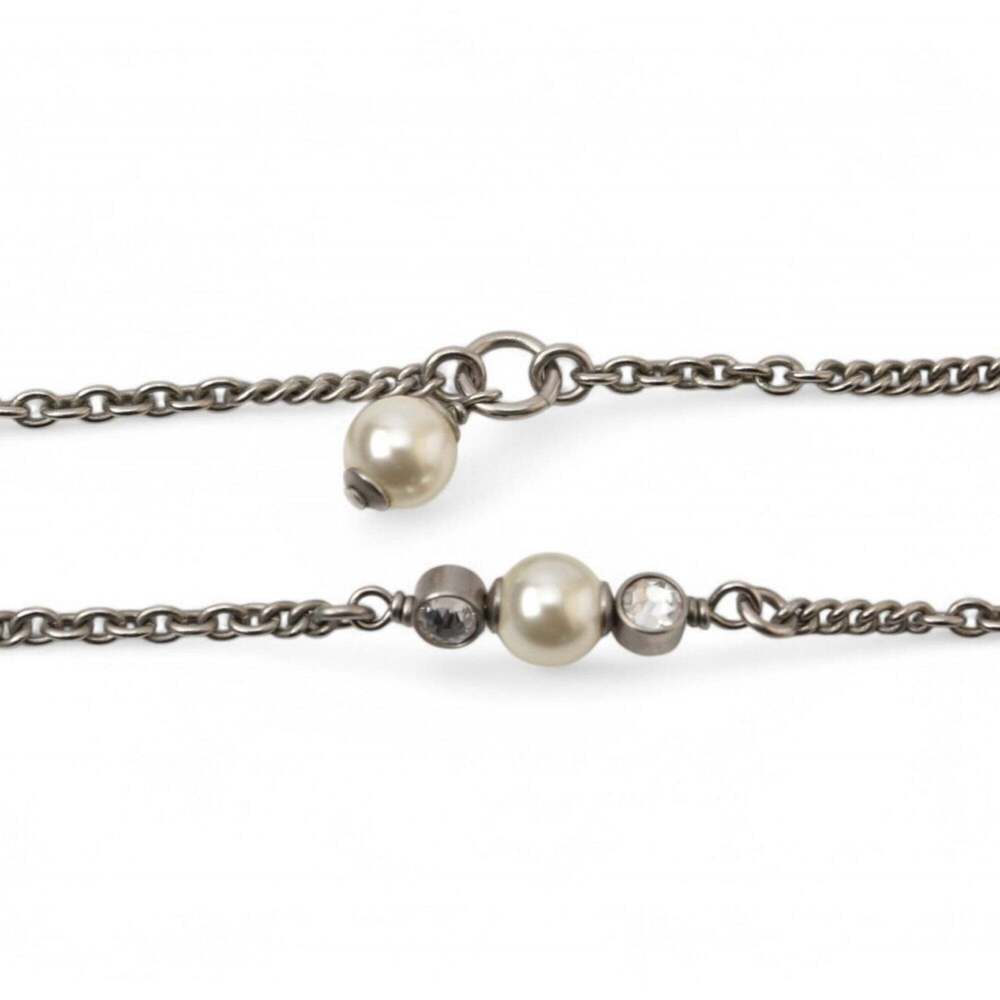 CHANEL Authentic Silver Pearl Logo Necklace - Picture 4 of 10